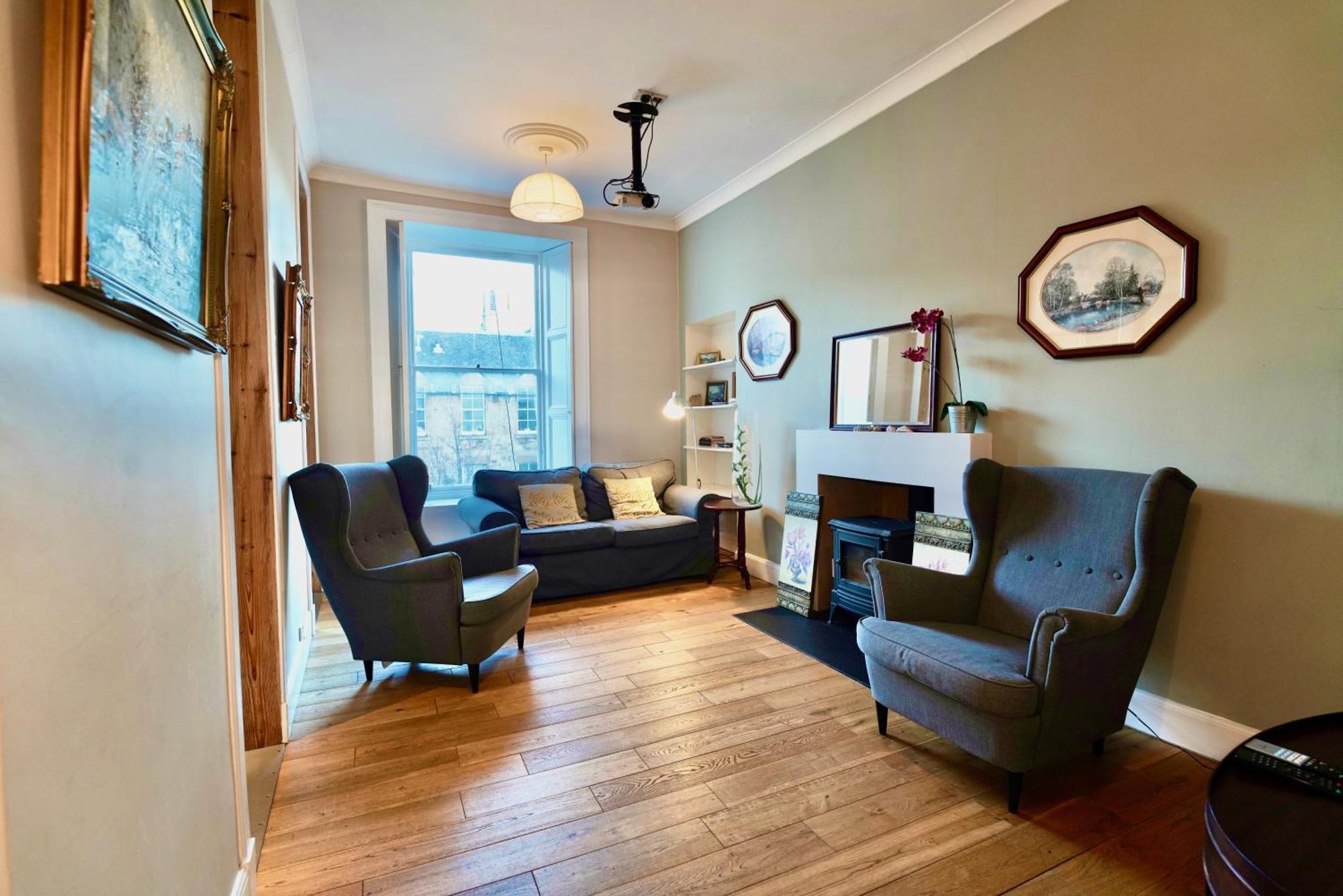 Spacious 2 Bed Apt Next To Royal Mile & Waverley Εδιμβούργο Εξωτερικό φωτογραφία
