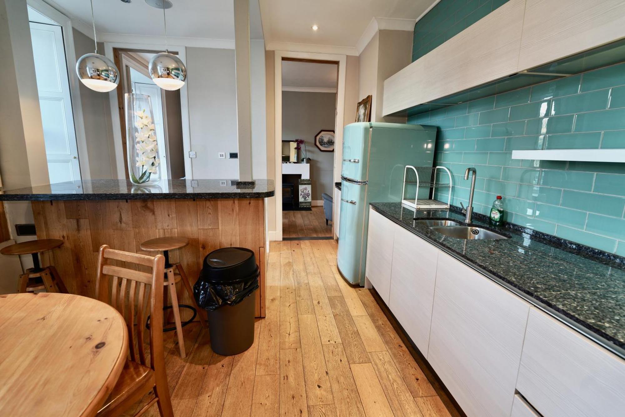 Spacious 2 Bed Apt Next To Royal Mile & Waverley Εδιμβούργο Εξωτερικό φωτογραφία