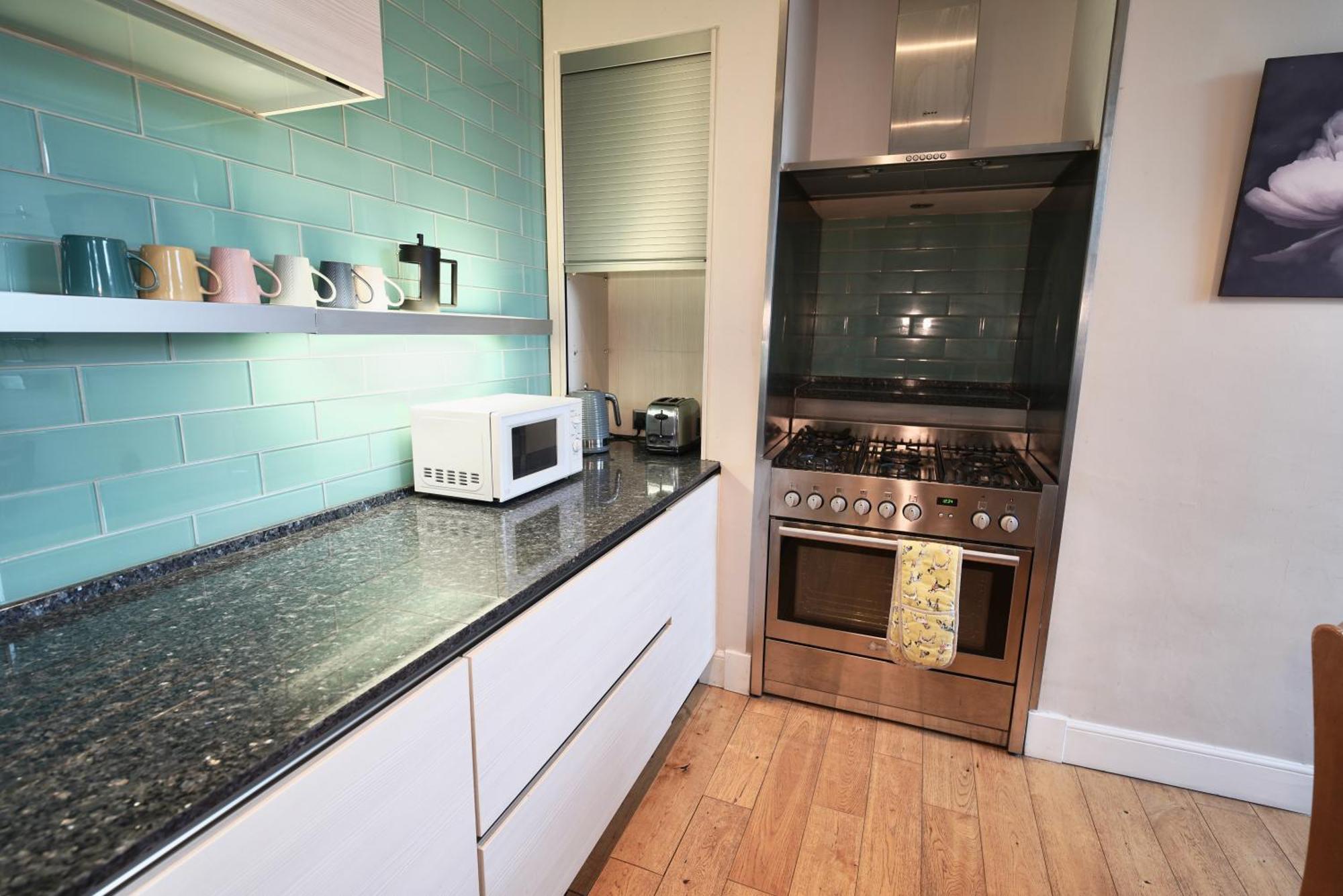 Spacious 2 Bed Apt Next To Royal Mile & Waverley Εδιμβούργο Εξωτερικό φωτογραφία