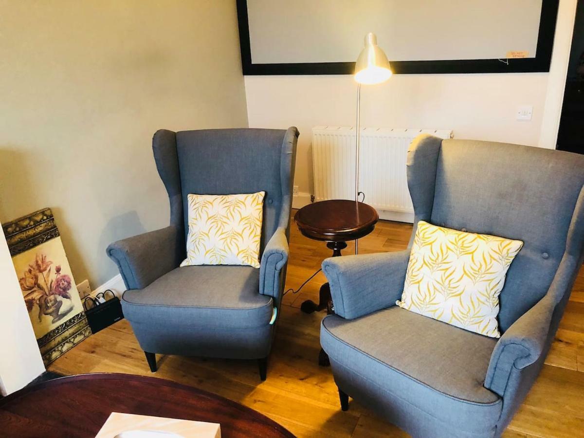 Spacious 2 Bed Apt Next To Royal Mile & Waverley Εδιμβούργο Εξωτερικό φωτογραφία
